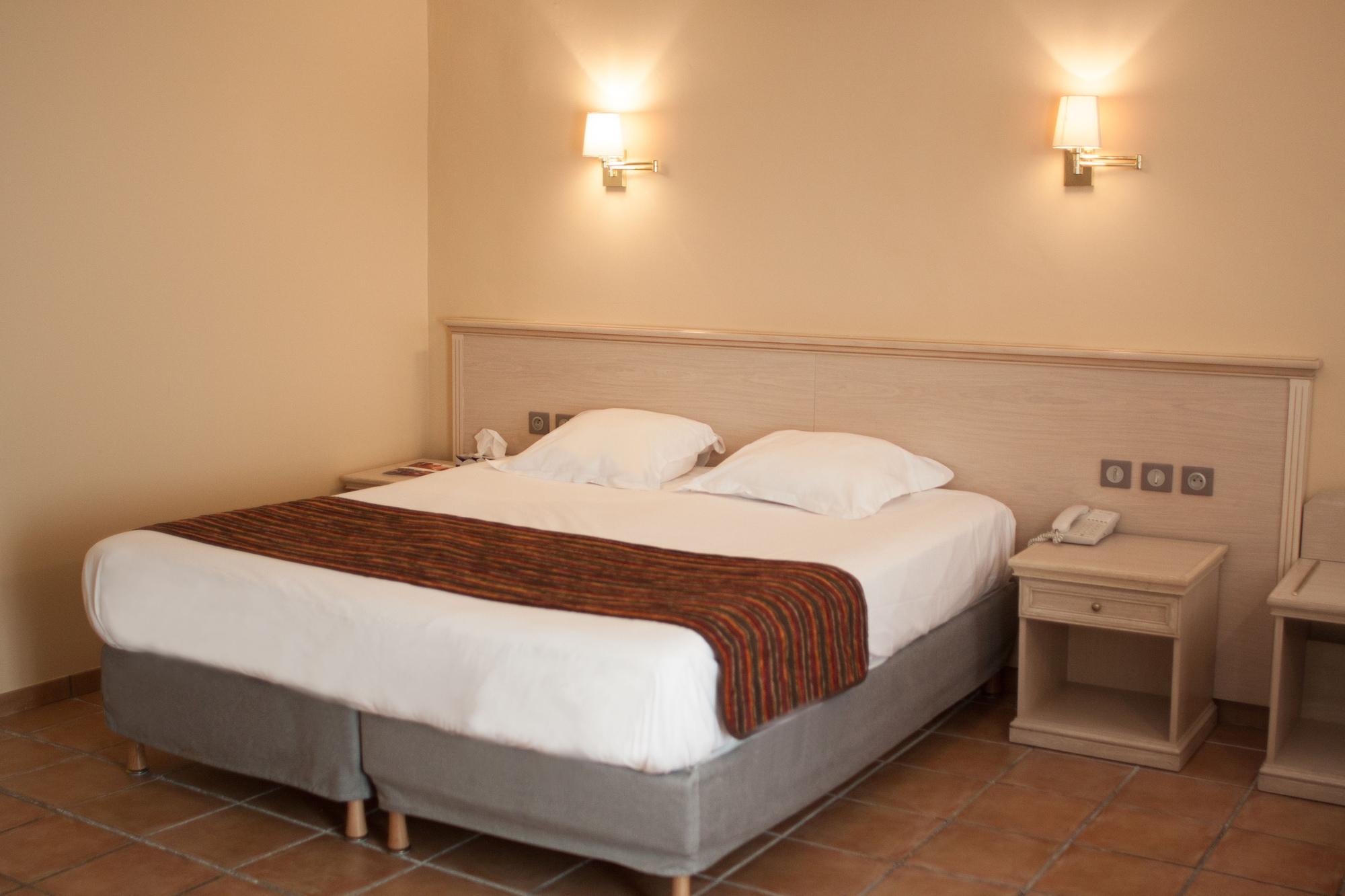 Hotel Artea Aix Centre Aix-en-Provence Buitenkant foto